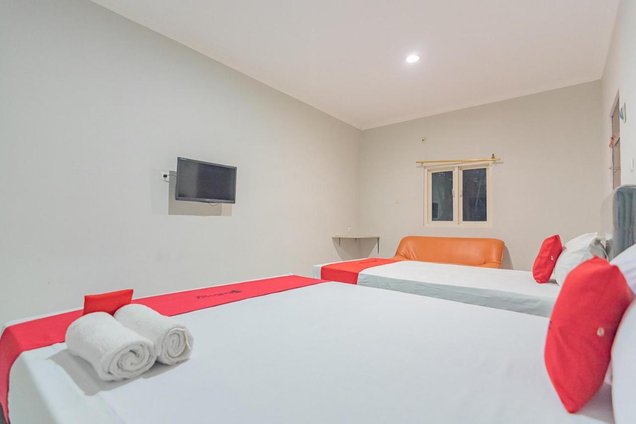 Reddoorz Plus At Bukit Cinta Street Balikpapan Klandasan Kecil المظهر الخارجي الصورة